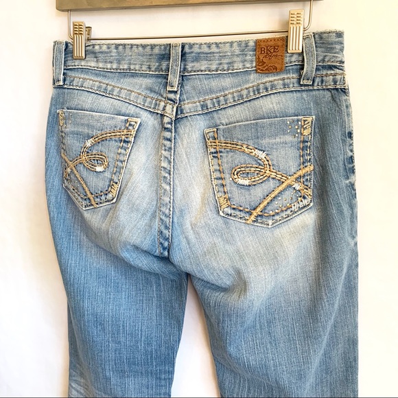 { Buckle } BKE Kate Boot Stretch Jeans - Picture 6 of 7